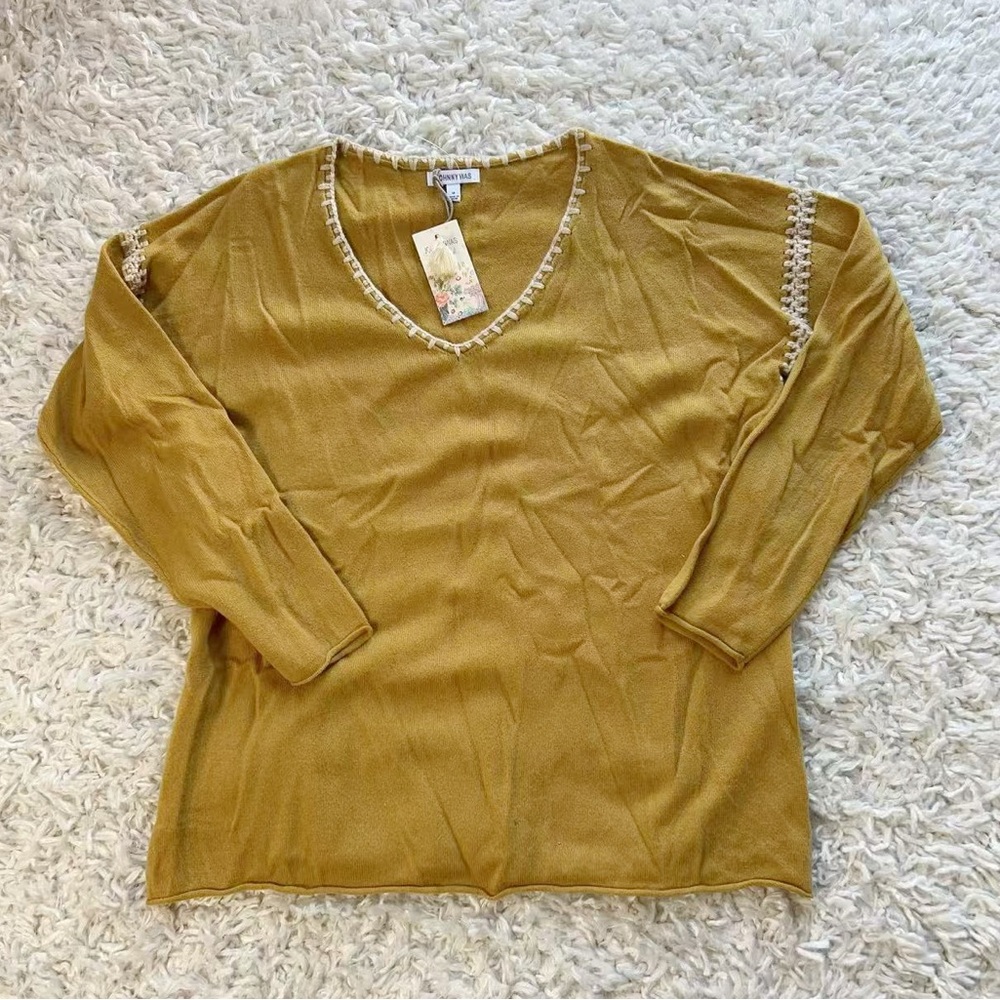 NWT Johnny Was Whipstitch Embroidered 100% Cashmere Pullover Mustard Gold Sz M - Picture 3 of 5